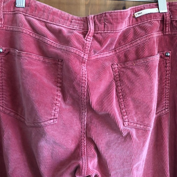 Anthropologie collection Pilcro. Pink Corduroy worn by design. 30 and worn. - Picture 5 of 7